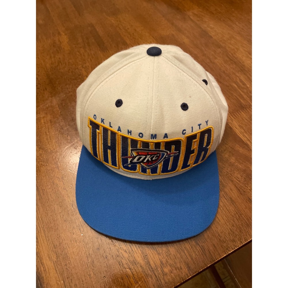Mitchell & Ness Oklahoma City Thunder Snapback Hat White Blue NBA OKC Cap Mens